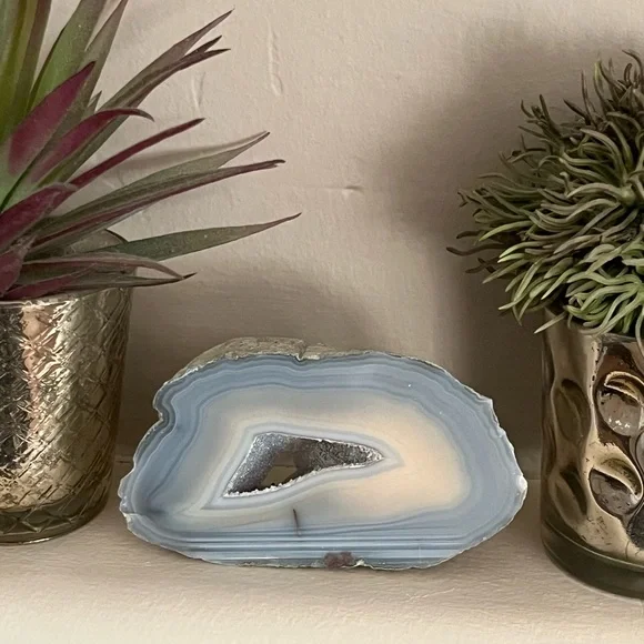 Natural Banded Agate Geode Slice - Picture 13 of 15